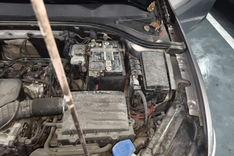 Used Volkswagen Bora 2021 1.5L Automatic Fashionable Smart Connectivity Version Engine Bay Left
