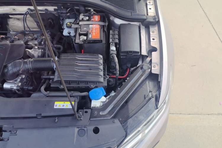 Used Volkswagen Bora 2021 1.5L Automatic Comfort Smart Connect Edition Engine Bay Left