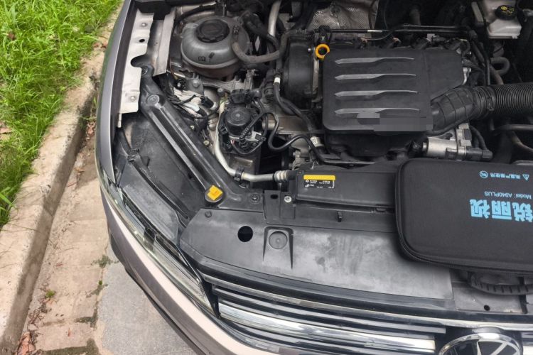 Used Volkswagen Bora 2021 1.5L Manual Comfort Smart Connect Edition Engine Bay Right