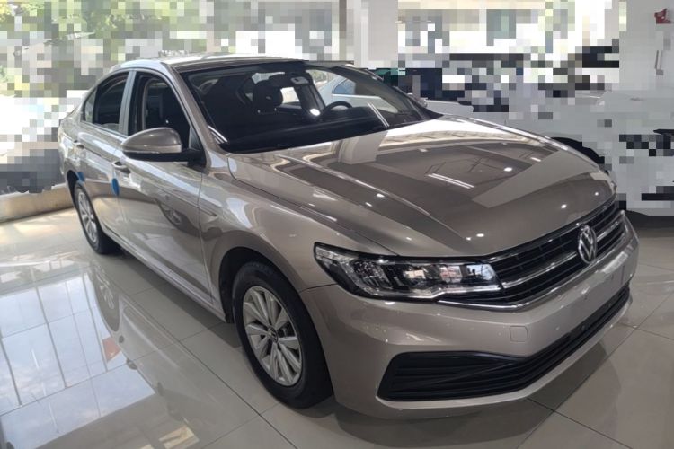 Used Volkswagen Bora 2021 1.5L Automatic Fashionable Smart Connectivity Version Front Right 45 Deg