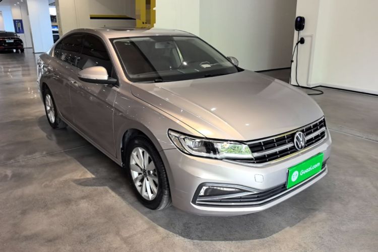 Used Volkswagen Bora 2021 1.5L Automatic Comfort Smart Connect Edition Front Right 45 Deg