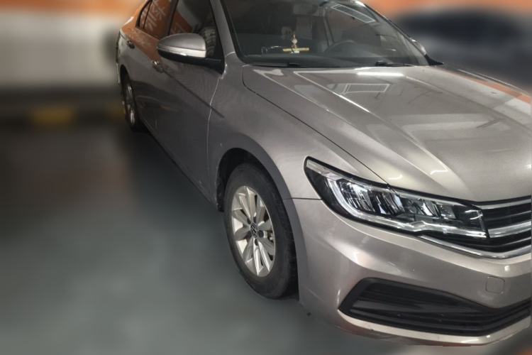 Used Volkswagen Bora 2021 1.5L Automatic Fashionable Smart Connectivity Version Front Right 45 Deg