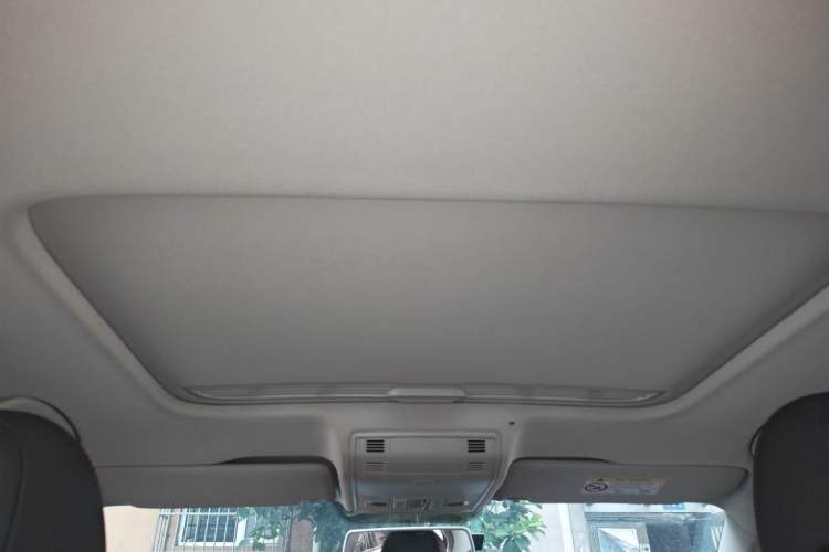 Used Volkswagen Bora 2021 1.5L Automatic Comfort Smart Connect Edition Headliner