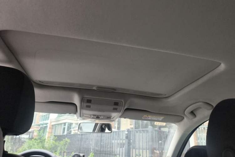 Used Volkswagen Bora 2021 1.5L Manual Comfort Smart Connect Edition Headliner