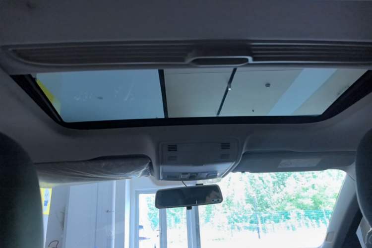 Used Volkswagen Bora 2021 1.5L Automatic Comfort Smart Connect Edition Headliner