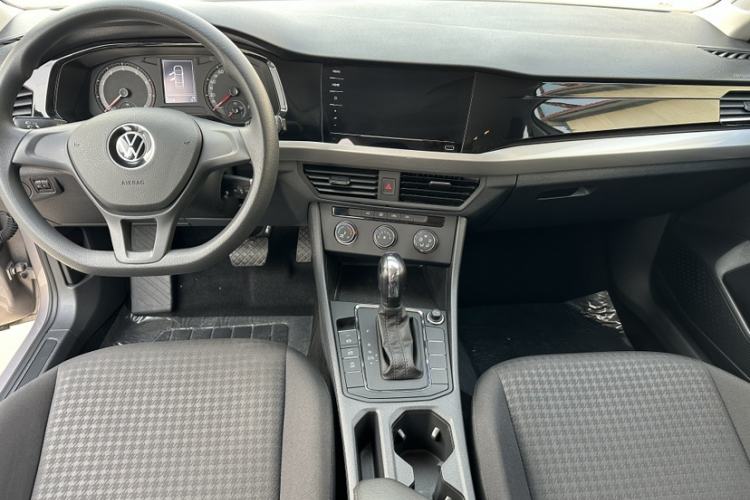 Used Volkswagen Bora 2021 1.5L Automatic Fashionable Smart Connectivity Version Interior 2
