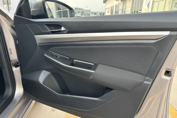Used Volkswagen Bora 2021 1.5L Automatic Fashionable Smart Connectivity Version Interior 5