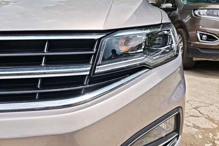 Used Volkswagen Bora 2021 1.5L Automatic Comfort Smart Connect Edition Left Front Headlight