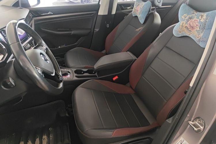 Used Volkswagen Bora 2021 1.5L Automatic Elite Smart Connect Edition Left Front Seat