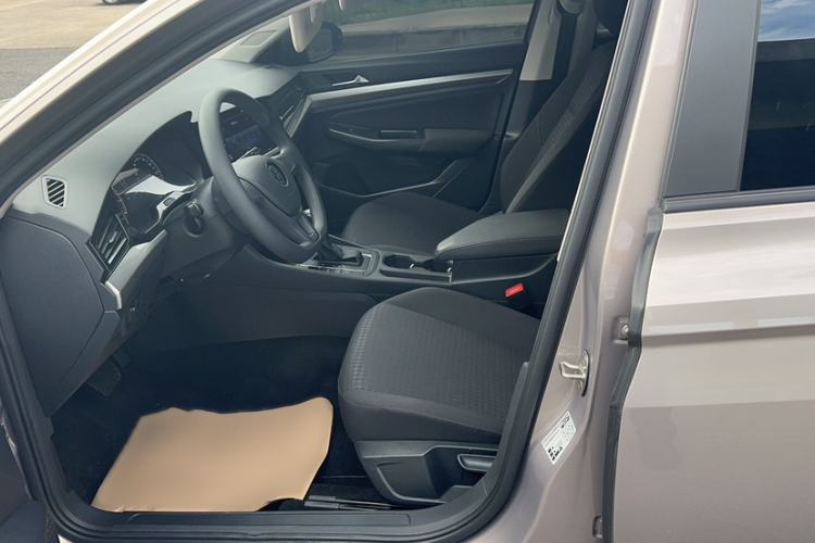 Used Volkswagen Bora 2021 1.5L Automatic Fashionable Smart Connectivity Version Left Front Seat