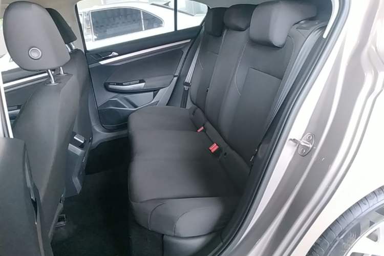 Used Volkswagen Bora 2021 1.5L Automatic Fashionable Smart Connectivity Version Left Rear Seat