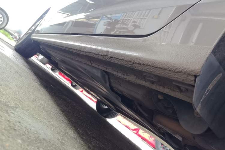 Used Volkswagen Bora 2021 1.5L Automatic Fashionable Smart Connectivity Version Left Side Sill
