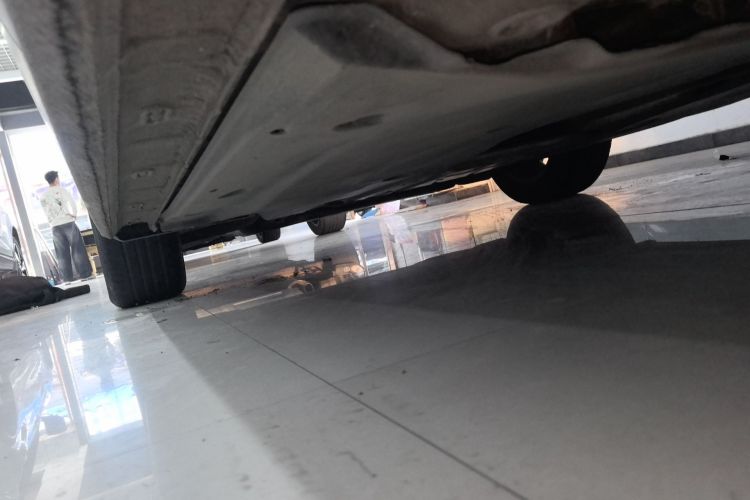 Used Volkswagen Bora 2021 1.5L Automatic Elite Smart Connect Edition Left Side Sill