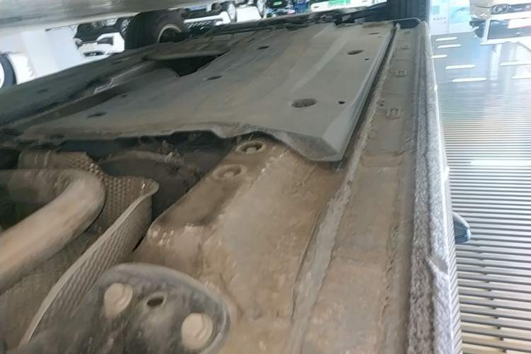 Used Volkswagen Bora 2021 1.5L Automatic Fashionable Smart Connectivity Version Left Side Sill