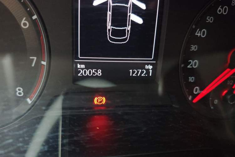 Used Volkswagen Bora 2021 1.5L Automatic Comfort Smart Connect Edition Odometer Close Up