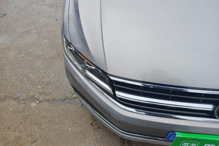 Used Volkswagen Bora 2021 1.5L Automatic Comfort Smart Connect Edition Right Front Headlight