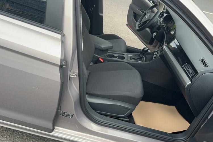 Used Volkswagen Bora 2021 1.5L Automatic Fashionable Smart Connectivity Version Right Front Seat