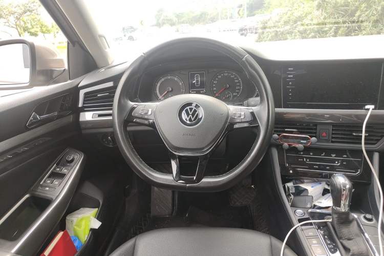 Used Volkswagen Bora 2021 280TSI DSG Elite Smart Connectivity Version Steering Wheel