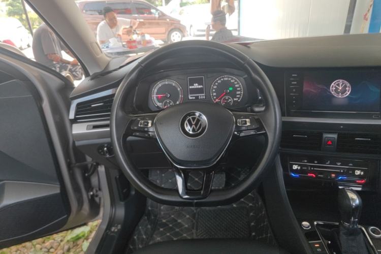 Used Volkswagen Bora 2021 280TSI DSG Elite Smart Connectivity Version Steering Wheel