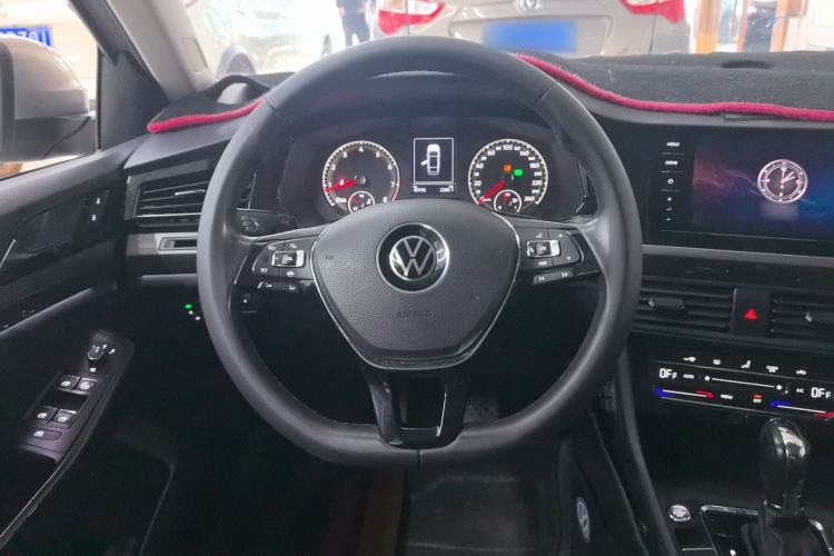 Used Volkswagen Bora 2021 1.5L Automatic Elite Smart Connect Edition Steering Wheel