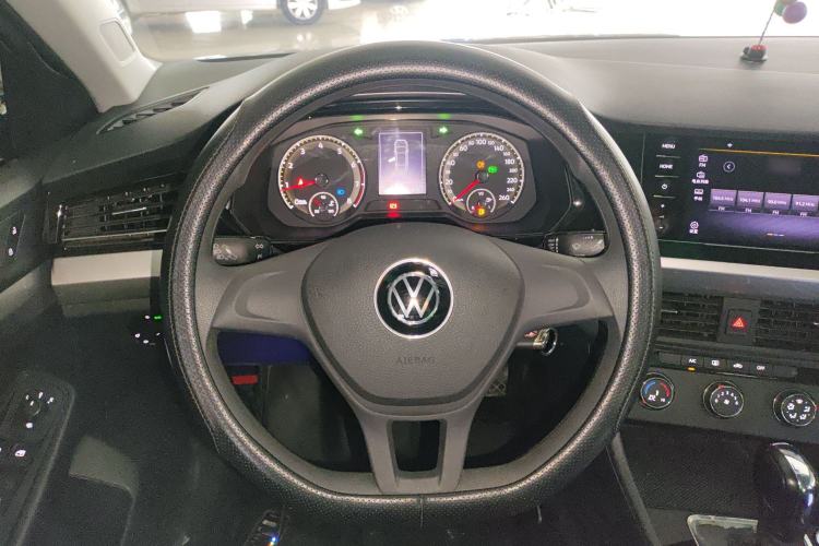 Used Volkswagen Bora 2021 1.5L Automatic Fashionable Smart Connectivity Version Steering Wheel