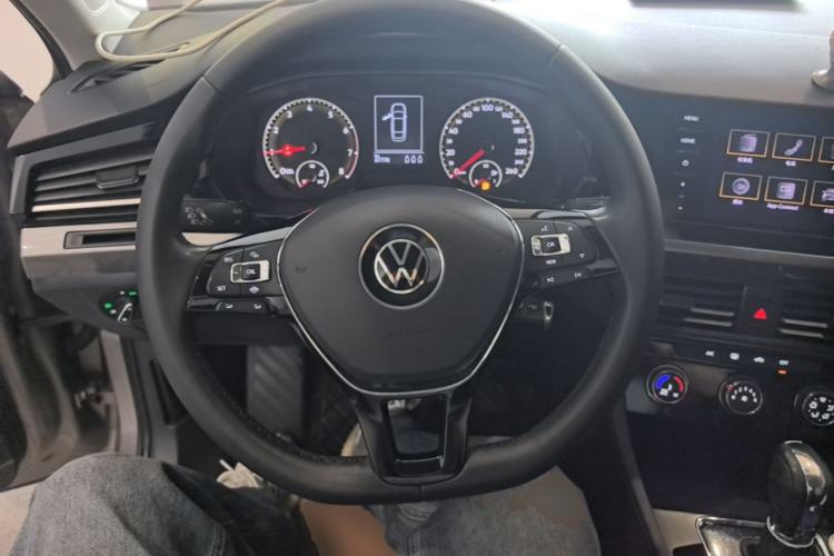 Used Volkswagen Bora 2021 1.5L Automatic Comfort Smart Connect Edition Steering Wheel