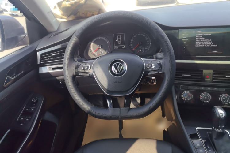 Used Volkswagen Bora 2021 1.5L Automatic Comfort Smart Connect Edition Steering Wheel