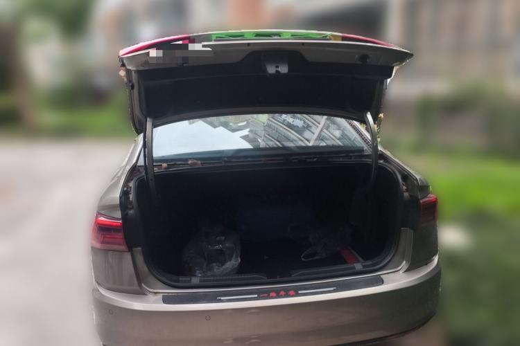 Used Volkswagen Bora 2021 1.5L Manual Comfort Smart Connect Edition Trunk
