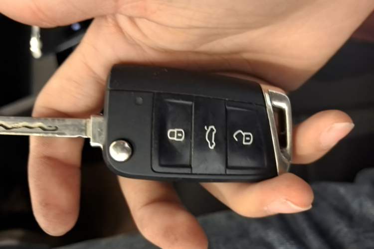 Used Volkswagen Bora 2021 1.5L Automatic Comfort Smart Connect Edition Vehicle Key