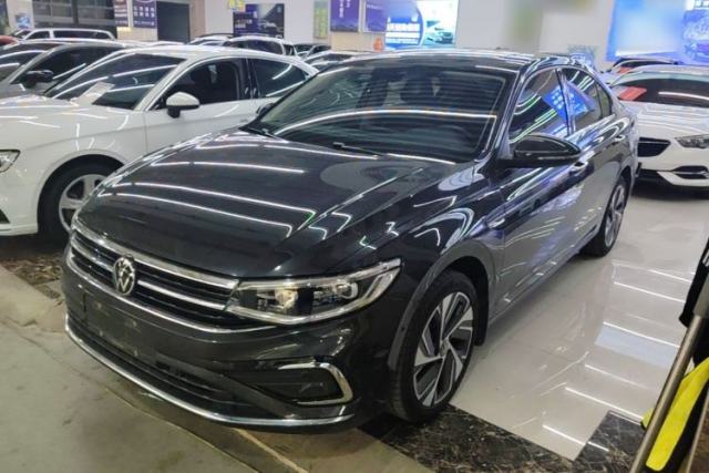 Used Volkswagen Bora 2023 300TSI DSG Prestige Edition