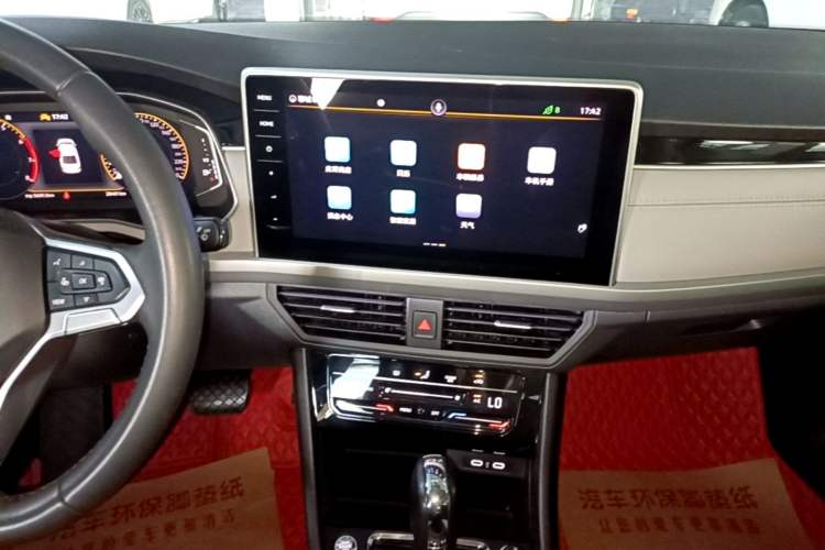 Used Volkswagen Bora 2023 280TSI DSG Prestige Edition Audio And AC Panel