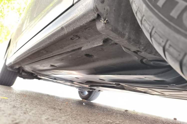 Used Volkswagen Bora 2023 200TSI DSG YueXing PRO Edition Chassis Front Right