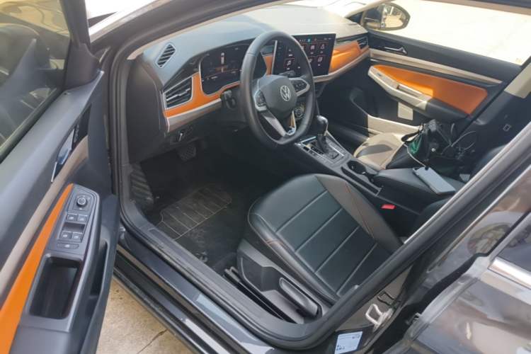 Used Volkswagen Bora 2023 200TSI DSG Enjoyment Edition Driver Seat