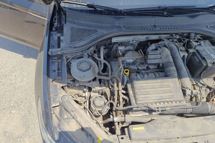 Used Volkswagen Bora 2023 200TSI DSG YueXing PRO Edition Engine Bay Right