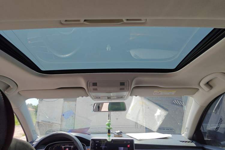 Used Volkswagen Bora 2023 200TSI DSG YueXing PRO Edition Headliner