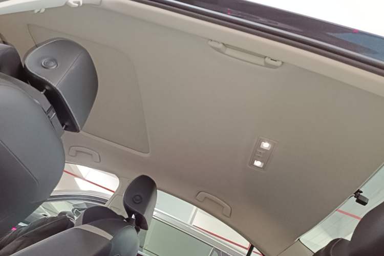 Used Volkswagen Bora 2023 300TSI DSG Prestige Edition Headliner