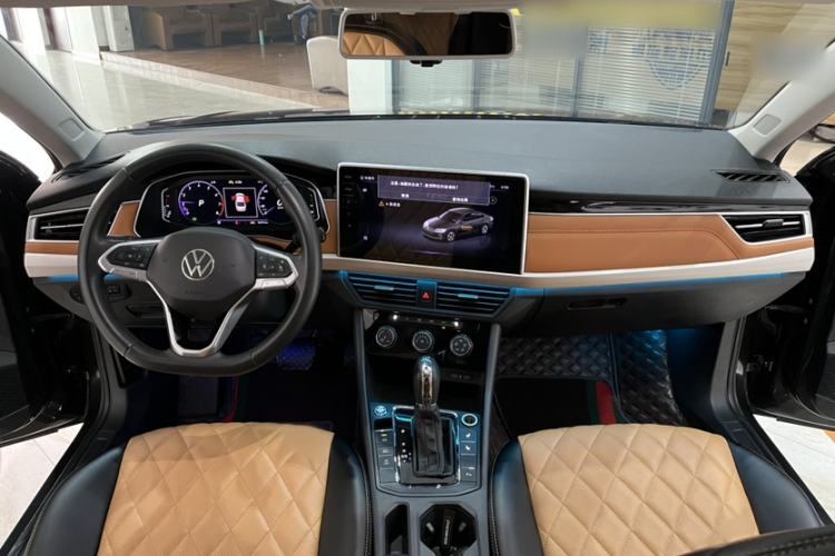 Used Volkswagen Bora 2023 200TSI DSG SmartDrive PRO Edition Interior 1