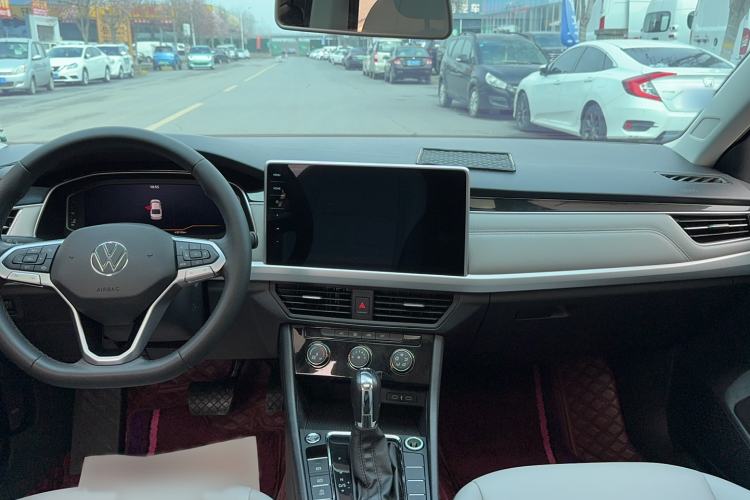 Used Volkswagen Bora 2023 200TSI DSG YueXing PRO Edition Interior 2