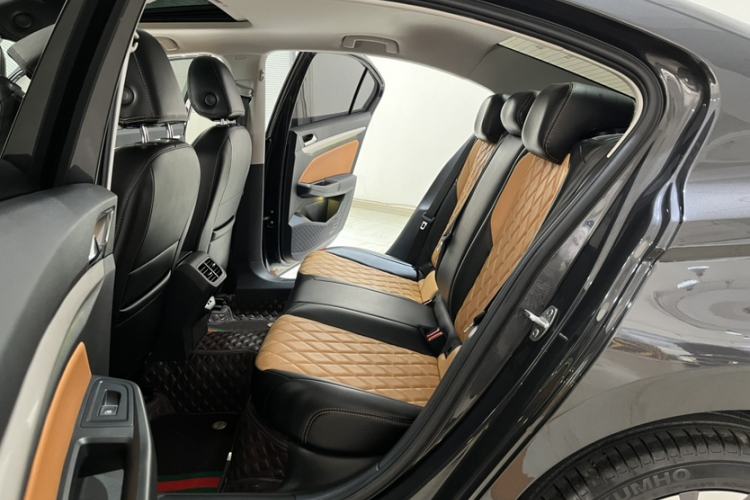 Used Volkswagen Bora 2023 200TSI DSG SmartDrive PRO Edition Interior 6
