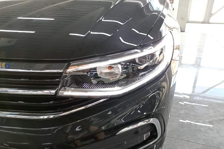 Used Volkswagen Bora 2023 280TSI DSG Prestige Edition Left Front Headlight