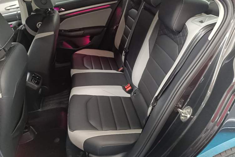 Used Volkswagen Bora 2023 300TSI DSG Prestige Edition Left Rear Seat