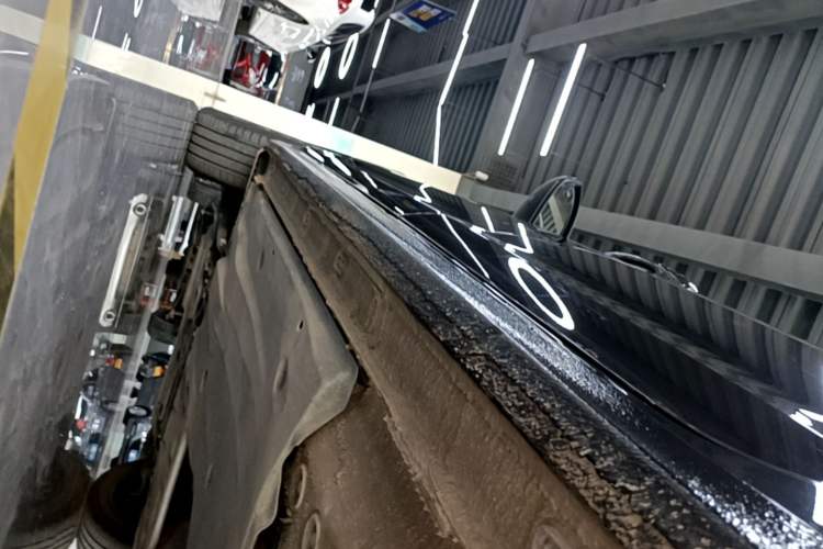 Used Volkswagen Bora 2023 280TSI DSG Prestige Edition Left Side Sill