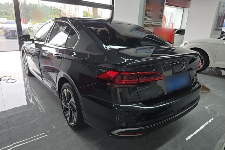Used Volkswagen Bora 2023 300TSI DSG Prestige Edition Rear Left 45 Deg