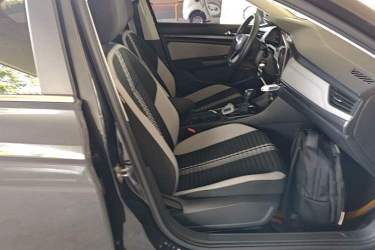 Used Volkswagen Bora 2023 200TSI DSG Comfort Edition Right Front Seat