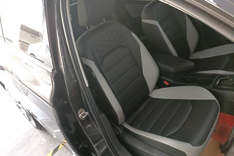Used Volkswagen Bora 2023 280TSI DSG Prestige Edition Right Front Seat