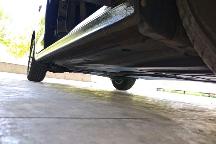 Used Volkswagen Bora 2023 200TSI DSG Comfort Edition Right Side Sill