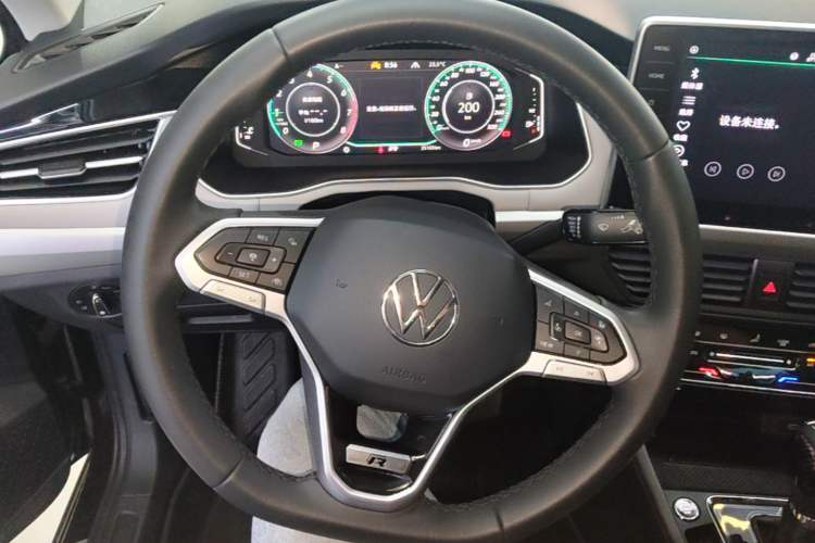 Used Volkswagen Bora 2023 300TSI DSG Prestige Edition Steering Wheel