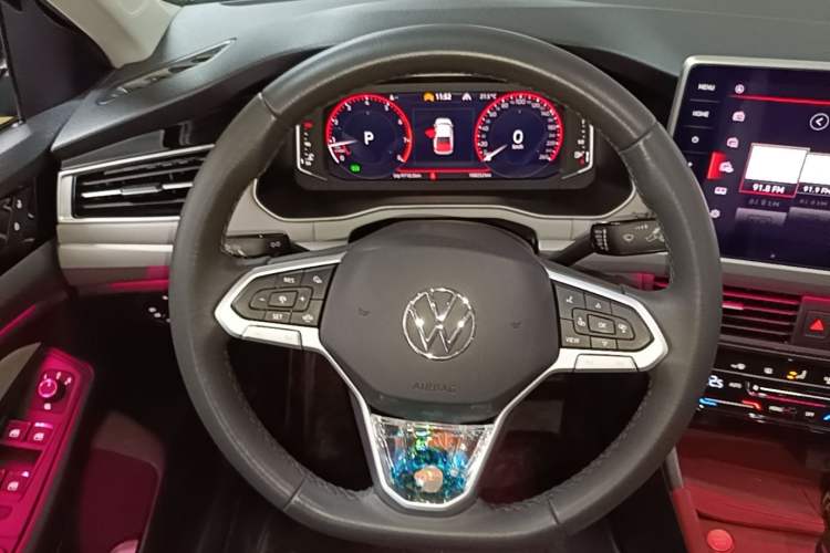 Used Volkswagen Bora 2023 300TSI DSG Prestige Edition Steering Wheel