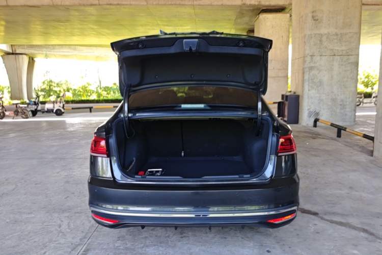Used Volkswagen Bora 2023 200TSI DSG Comfort Edition Trunk