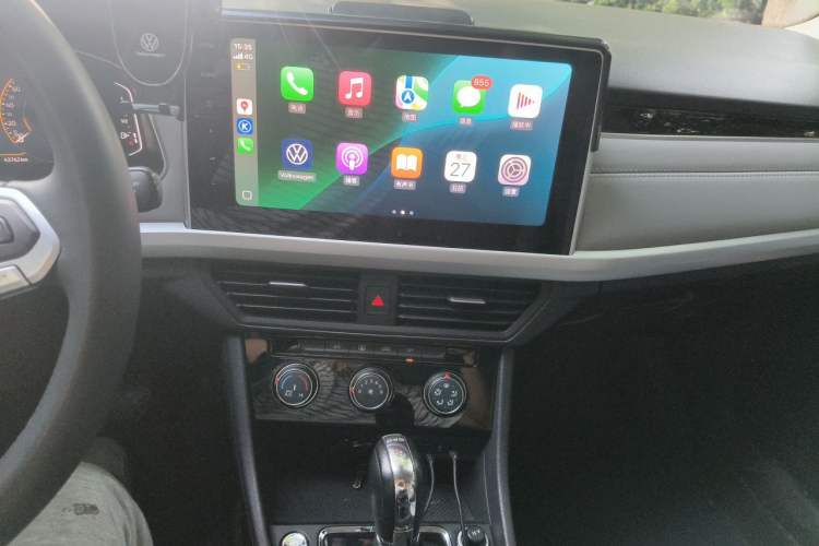 Used Volkswagen Bora 2023 200TSI DSG SmartDrive PRO Edition Audio And AC Panel
